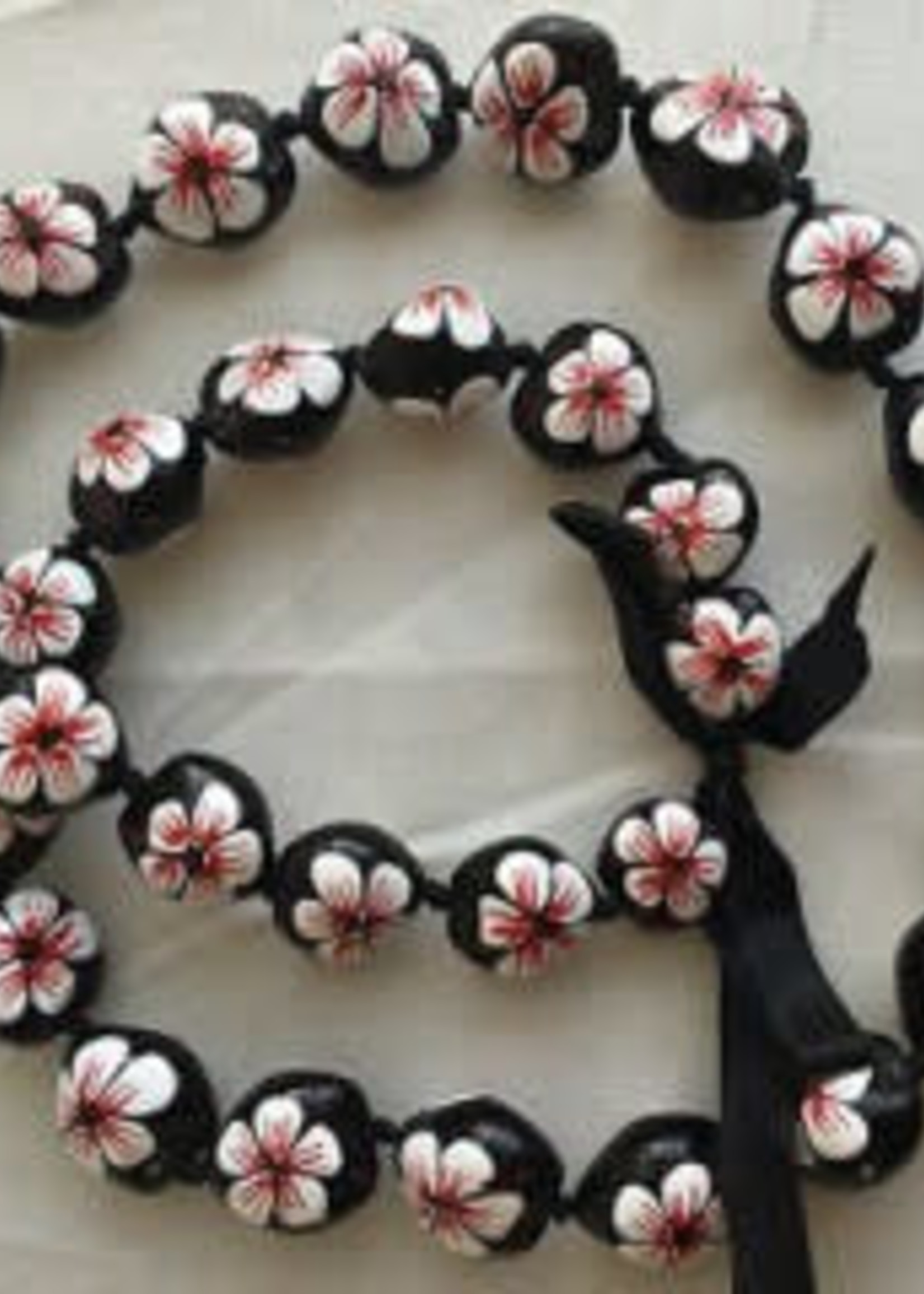 Kukui Nut Lei Hibiscus -