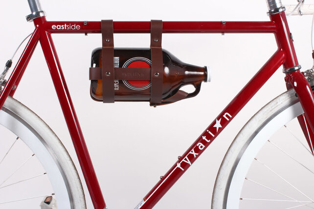 LEATHER GROWLER HOLDER BROWN LEATHER GROWLER HOLDER BROWN