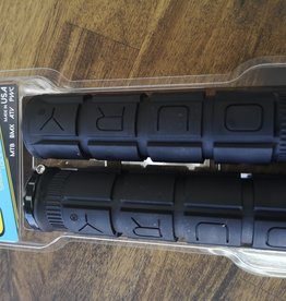 OURY V2 LOCK ON GRIPS Pair Black - 135MM