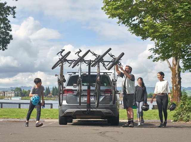 Yakima Hangtight 6 Bike Rack 2" Hitch