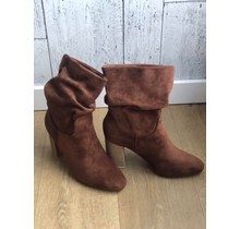 Darby Heel Boot - Chestnut