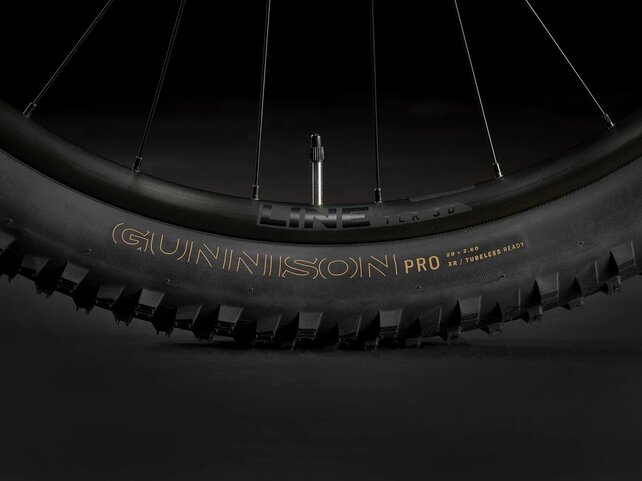 Trek Roscoe 7 - Dark Aquatic