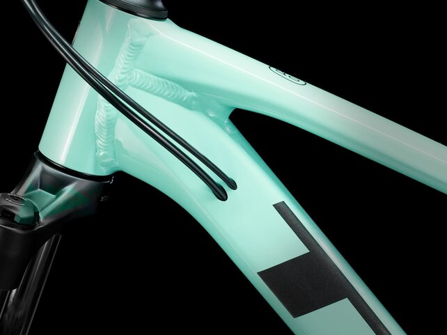 Trek Marlin 6 Gen 3 - Miami to Dark Aquatic Fade Trek Marlin 6 Gen 3 - Miami to Dark Aquatic Fade