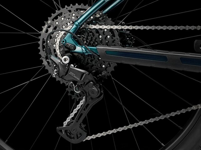 Trek Marlin 6 Gen 3 - Miami to Dark Aquatic Fade Trek Marlin 6 Gen 3 - Miami to Dark Aquatic Fade