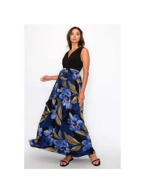 Desirae Sleeveless Flower Maxi Dress - Navy Desirae Sleeveless Flower Maxi Dress - Navy