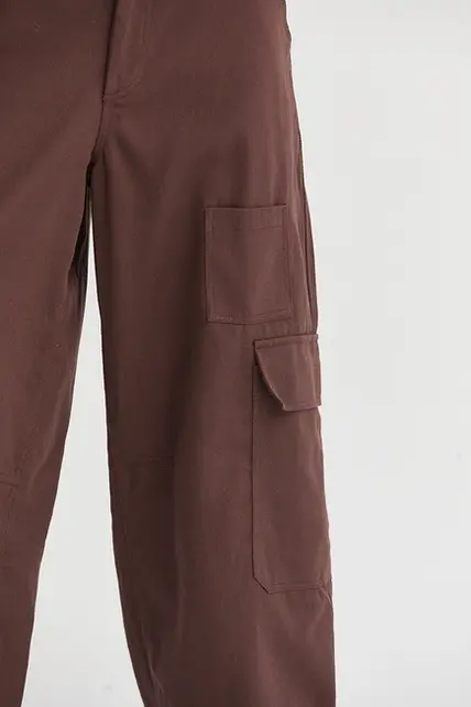 Brilynn Wide Leg Cargo Pant - Chestnut