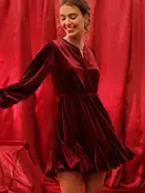 Vada Velvet Mini Dress - Burgundy