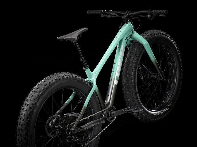 Trek Farley 5 - Blue Sage Lithium Grey Fade Trek Farley 5 - Blue Sage Lithium Grey Fade