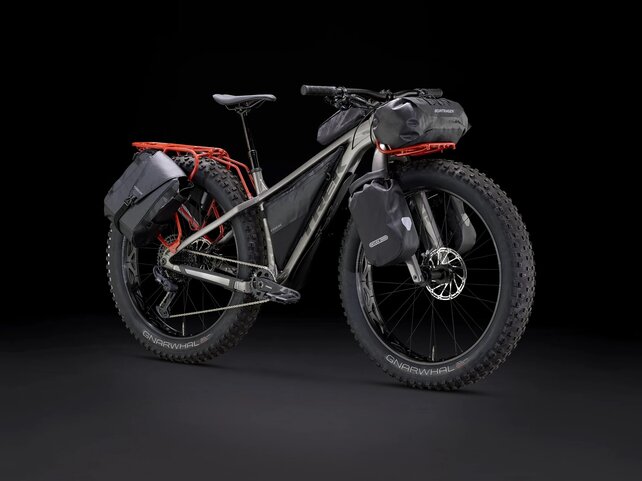 Trek Farley 9 - Mercury Trek Farley 9 - Mercury