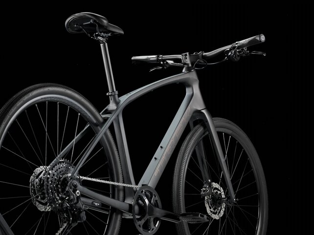 Trek FX Sport 4 - Matte Onyx Carbon