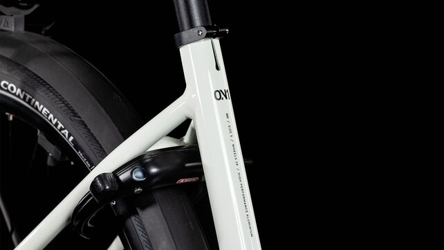 Cube Supreme Hybrid One 500 - Desert Stone n Black