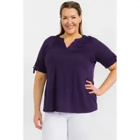Marlowe Plus Square Ring Short Sleeve Top - Plum