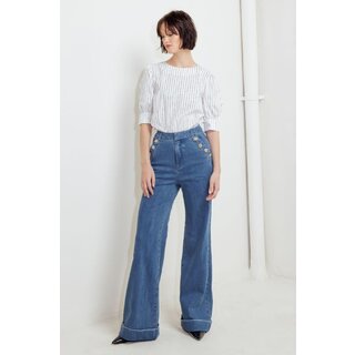Daphne Washed Denim Jean