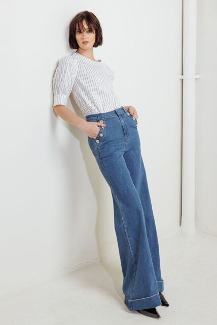 Daphne Washed Denim Jean