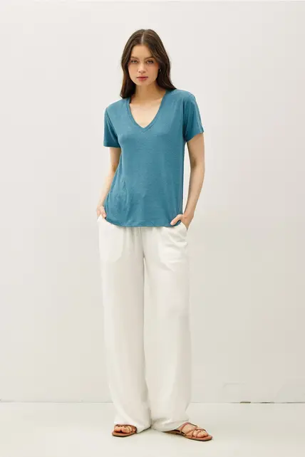 Freya V-Neck Tee - Teal