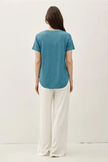 Freya V-Neck Tee - Teal