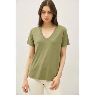 Freya V-Neck Tee - Olive
