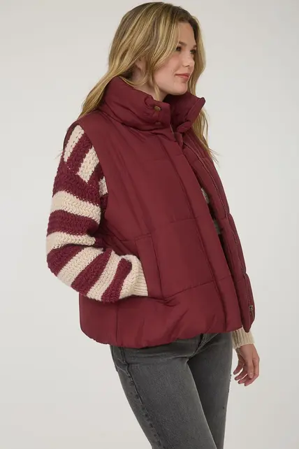 Zip Up Puffer Vest - Burgundy