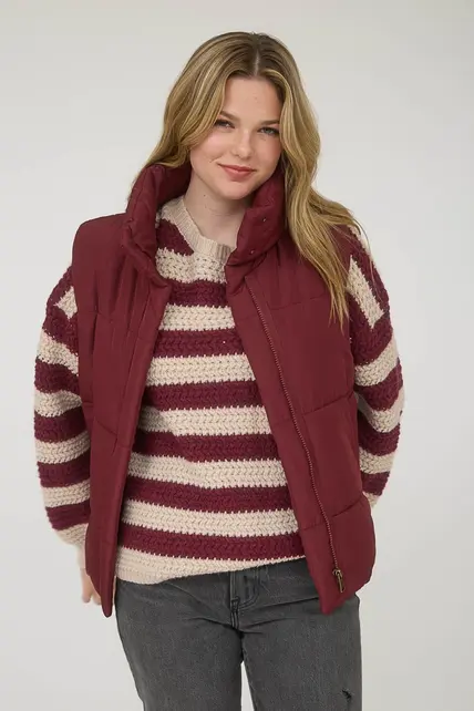 Zip Up Puffer Vest - Burgundy