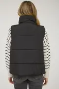 Zip Up Puffer Vest - Black