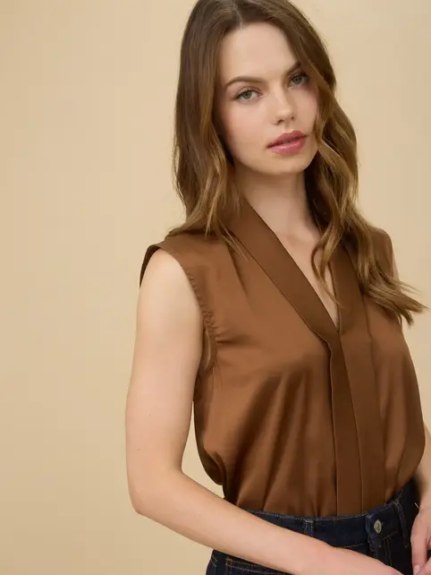 Willow Satin Sleeveless Blouse - Brown