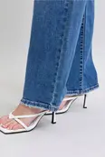 Samantha V-Front Straight Jeans
