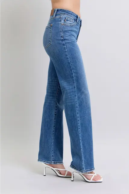 Samantha V-Front Straight Jeans