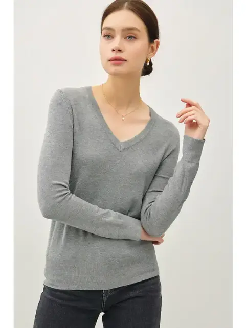 Moxie V-Neck Sweater - Grey Moxie V-Neck Sweater - Grey