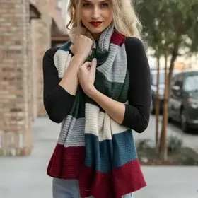 Color Block Knit Scarf - Burgundy