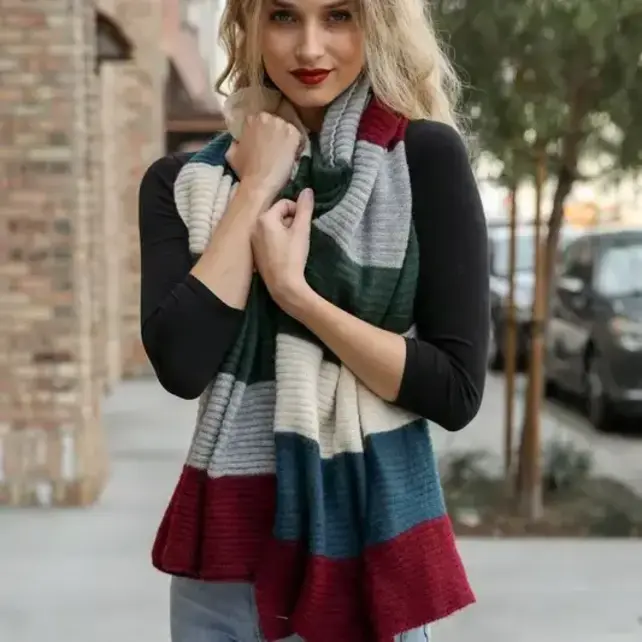Color Block Knit Scarf - Burgundy Color Block Knit Scarf - Burgundy