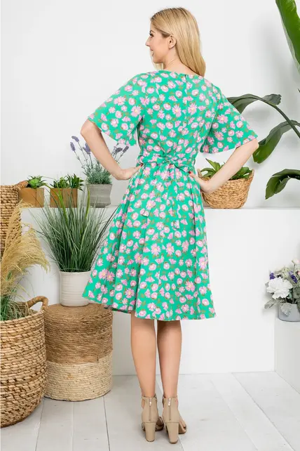 Flurry of Vintage Floral Print Dress - Green