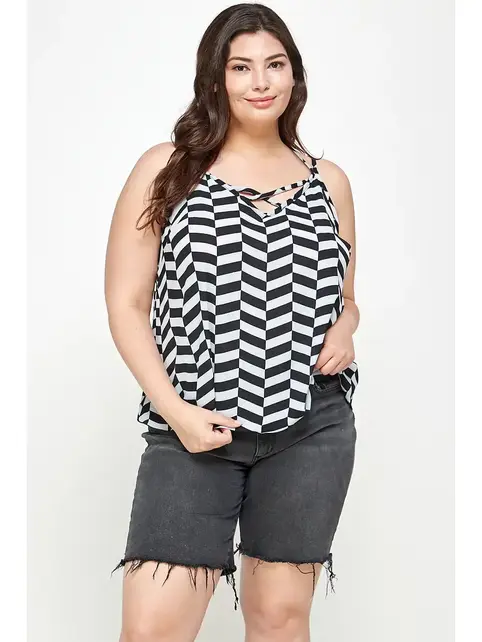 Plus Size Geometric Tank