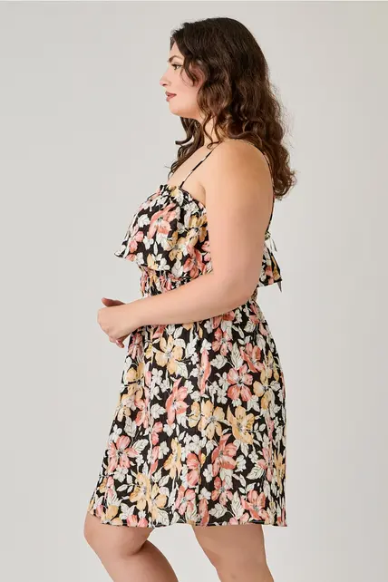Plus Size Floral Ruffled Tier Dress - Black