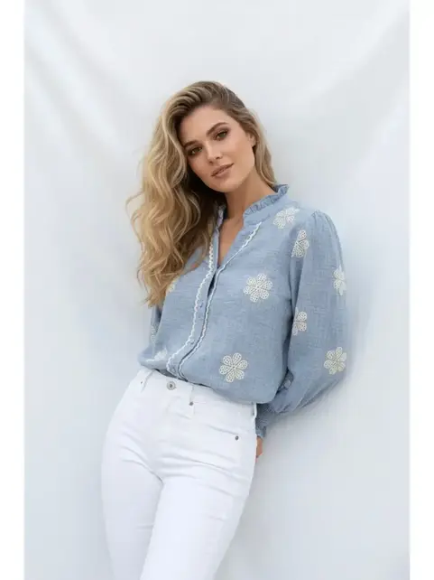 Daisy Embroidered Blouse - Blue