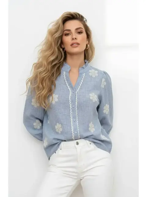 Daisy Embroidered Blouse - Blue