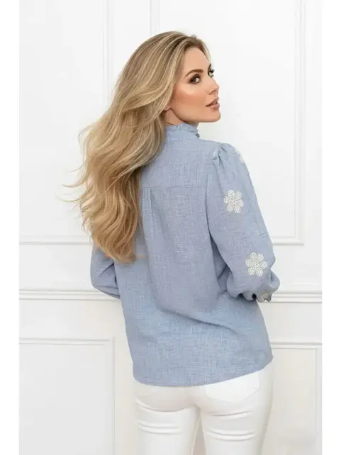 Daisy Embroidered Blouse - Blue