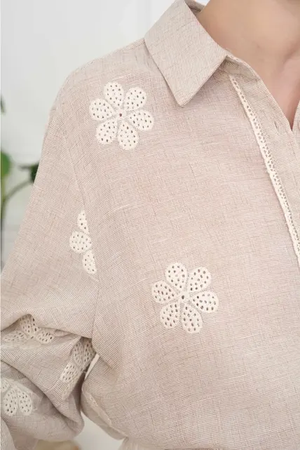 Sabill Embroidered Button Up - Beige