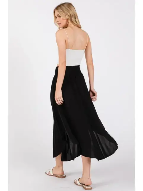 Smocked Waist Flowy Skirt - Black