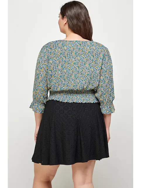 Plus Size Top Floral Print Smocked - Green