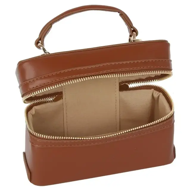 Fashion Boxy Crossbody Bag - Brown