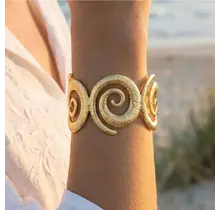 Textured Spiral Wave Cuff Bracelet - Gold