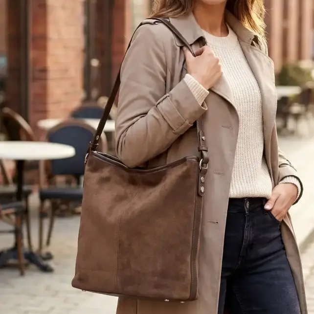 Simple Suede Square Shoulder Bag - Dark Brown