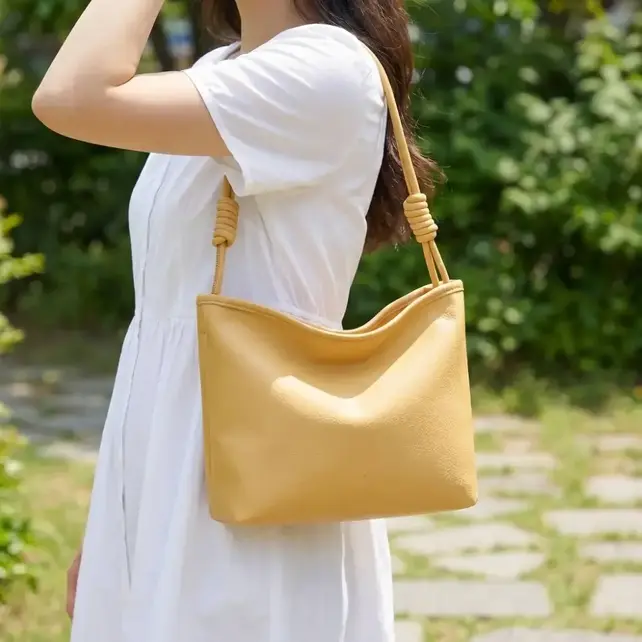 Knotted Handle Bucket Shoulder Bag - Yellow