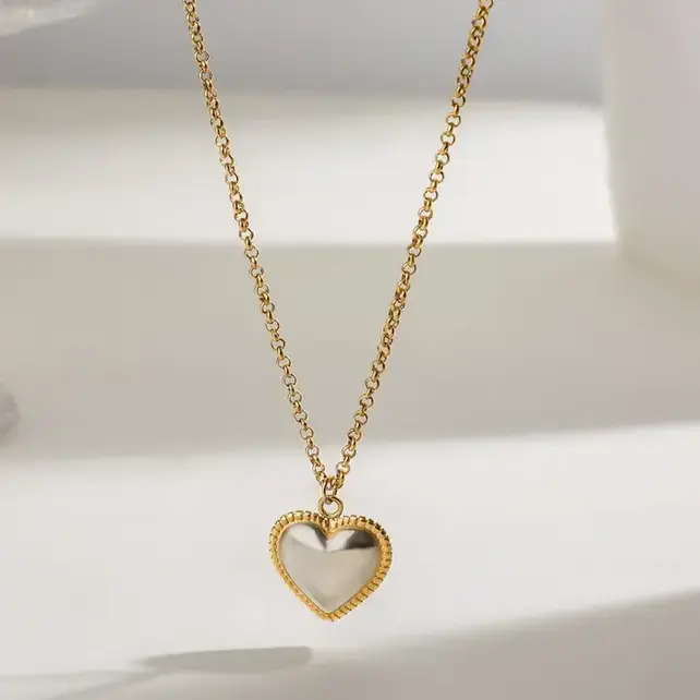 18K Stainless Steel Tarnish Free Heart Necklace | 40NK9546