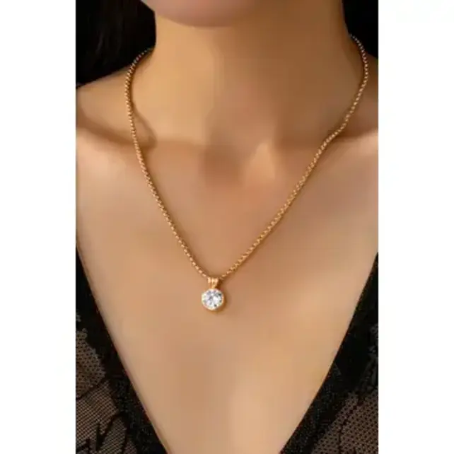 Round Zircon Pendant Necklace | 80N92678