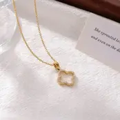 18K Gold Stainless Clover Pendant Necklace, 16 in | 40NK9680