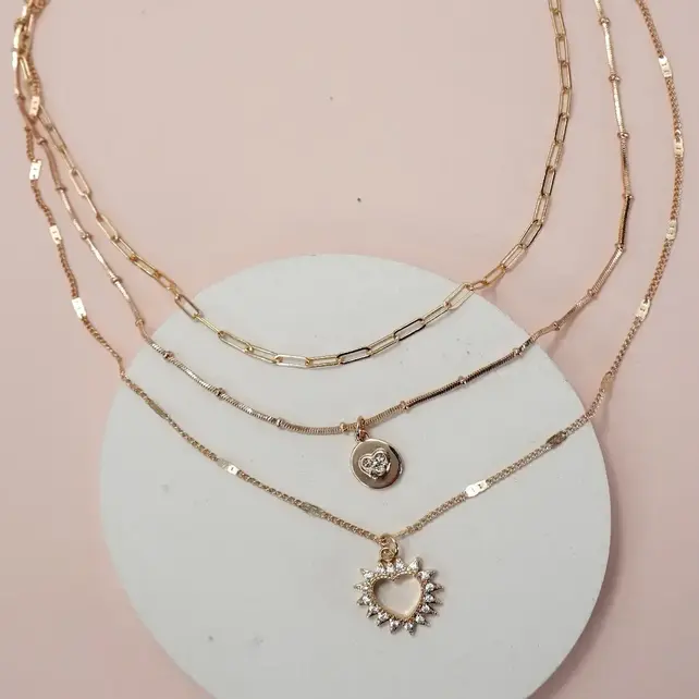 Multi-Layer Rhinestone Heart Pendant Necklace | 25N933