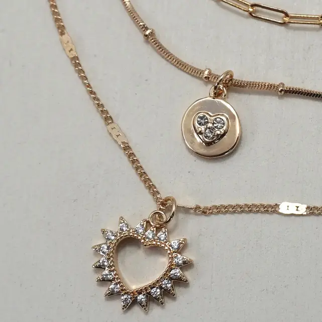 Multi-Layer Rhinestone Heart Pendant Necklace | 25N933