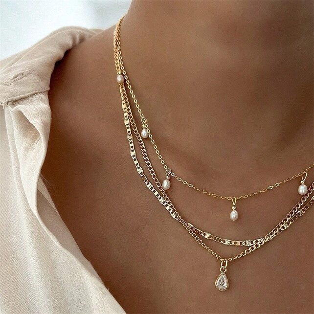 Multi-Layer Pearl Chain Teardrop Charm Necklace | 40NK9637