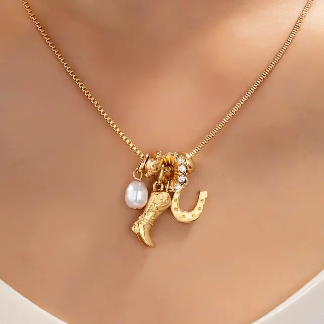 Western Cowboy Boot & Horseshoe Pearl Necklace | 80N93161